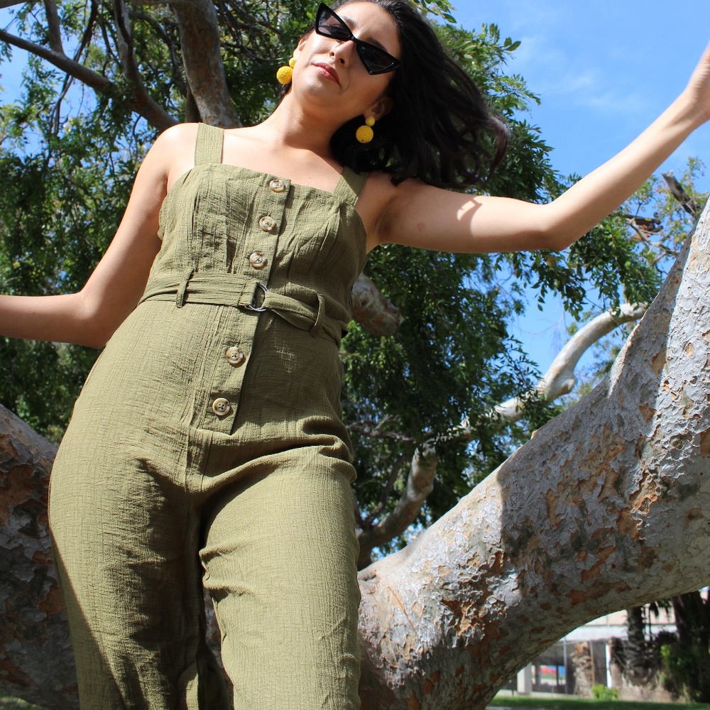 🆕️//The Sophie// Olive green jumpsuit - Picture 5 of 8